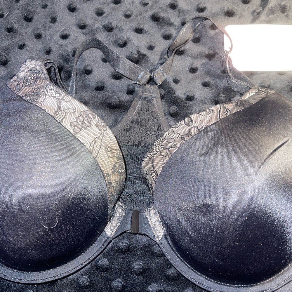 Black bra front hook racer back. UW padded. Light